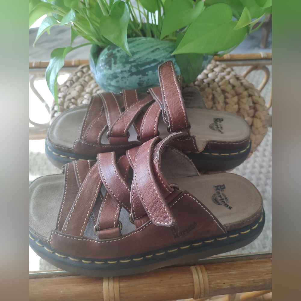 Dr Martens Vintage Dune Sandals